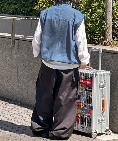 kutir（クティール）の「刺繍入りビックポケットデニムベスト（ベスト・メンズ・インディゴブルー/ブラック・MEDIUM/LARGE）」の19枚目の写真