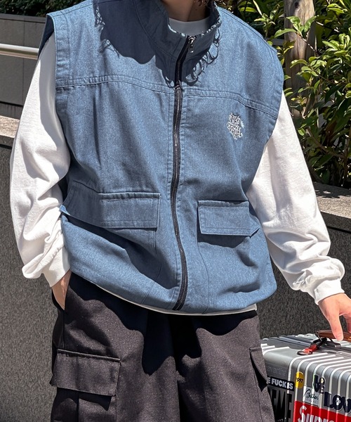 kutir（クティール）の「刺繍入りビックポケットデニムベスト（ベスト・メンズ・インディゴブルー/ブラック・MEDIUM/LARGE）」の13枚目の写真