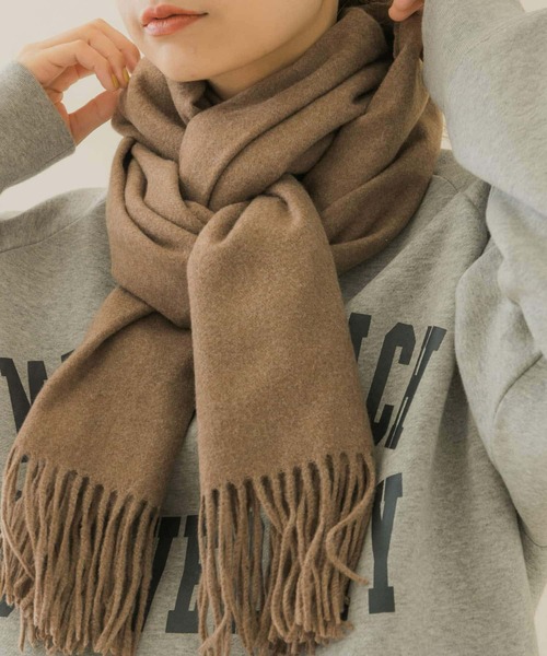 SMELLY(スメリー)の「ムジシンプルカラーマフラー(マフラー・レディース・ラベンダー/ブルー/ブラック/グレー/モカ/レッド・-)」の4枚目の写真