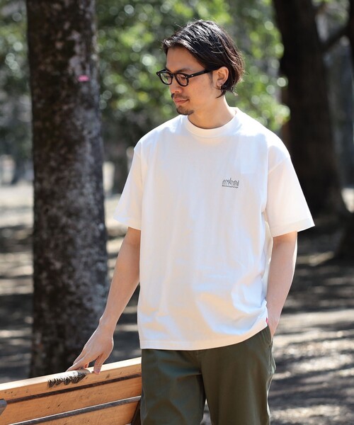 Manhattan Portage(マンハッタンポーテージ)の「Manhattan Portage / プリント ロゴ Tシャツ(Tシャツ/カットソー・メンズ・ホワイト/ブラック・LARGE/MEDIUM/X-LARGE/SMALL)」の5枚目の写真