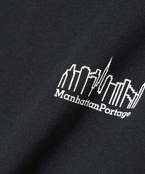 Manhattan Portage(マンハッタンポーテージ)の「Manhattan Portage / プリント ロゴ Tシャツ(Tシャツ/カットソー・メンズ・ホワイト/ブラック・LARGE/MEDIUM/X-LARGE/SMALL)」の18枚目の写真