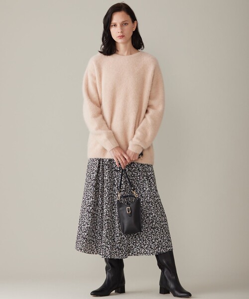自由区(ジユウク)の「【洗える】フラワーペタルプリント スカート(スカート・レディース・ピーコックグリーン系5/ブラック系5・46/44)」の10枚目の写真