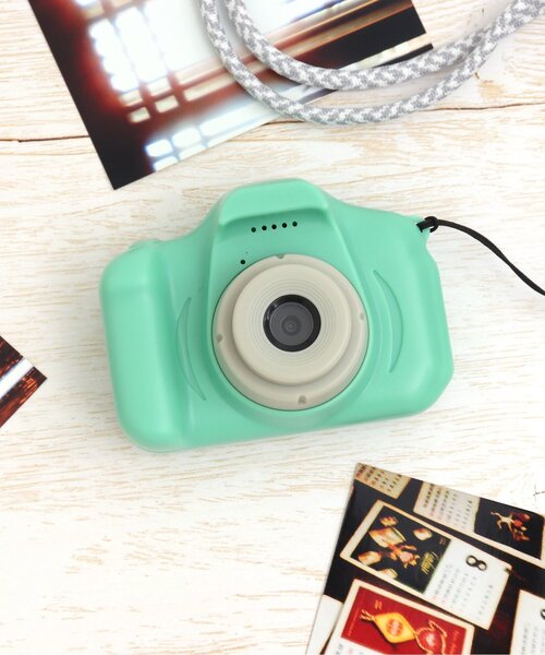 F.O.Online Store(エフオーオンラインストア)の「【F.O.TOYBOX】 OMOIDE CAMERA 2(おもちゃ・キッズ・グリーン/ピンク/ライトパープル・FREE)」の1枚目の写真