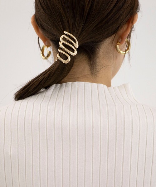 NOLLEY’S（ノーリーズ）の「《手洗い可能》アームウォーマー付きリブプルオーバーニット（ニット/セーター・レディース・チャコールグレー/アイボリー/ブラック・38）」の10枚目の写真