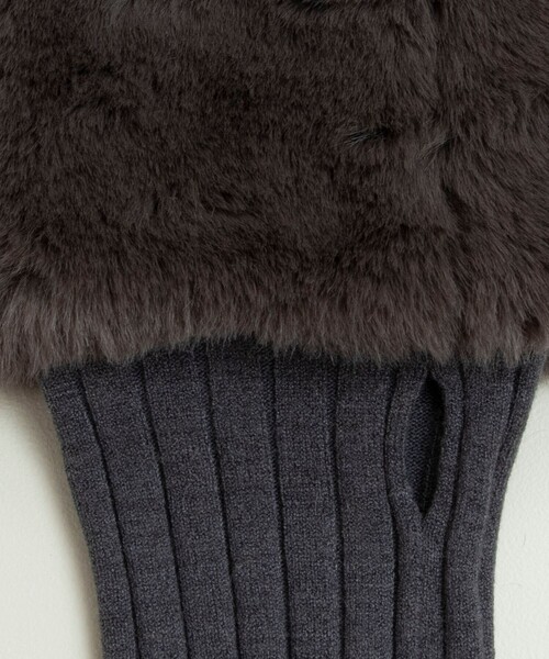 NOLLEY’S（ノーリーズ）の「《手洗い可能》アームウォーマー付きリブプルオーバーニット（ニット/セーター・レディース・チャコールグレー/アイボリー/ブラック・38）」の20枚目の写真