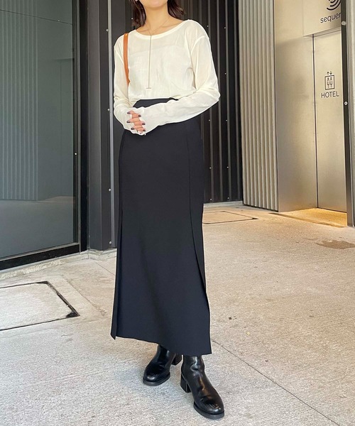 CAPRICIEUX LE'MAGE（カプリシューレマージュ）の「ベロアシアーロンT