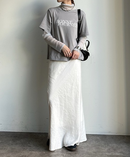 DouDou(ドゥドゥ)の「【WEB限定】ラメチュールレイヤードロゴTEE(Tシャツ/カットソー・レディース・オフホワイト/ブラック/グレー・FREE)」の12枚目の写真
