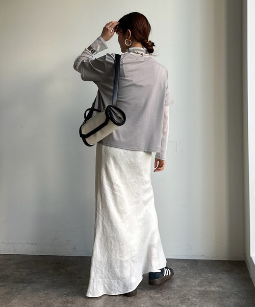 DouDou(ドゥドゥ)の「【WEB限定】ラメチュールレイヤードロゴTEE(Tシャツ/カットソー・レディース・オフホワイト/ブラック/グレー・FREE)」の16枚目の写真