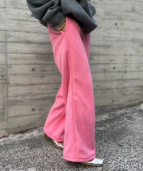 mi via loca（ミヴィアロカ）の「Vintageライク ボタン布帛使い フリースボア イージーパンツ（その他パンツ・レディース・チャコールグレー/ベージュ/ピンク・FREE）」の9枚目の写真