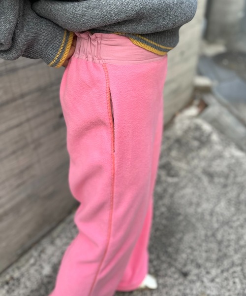 mi via loca（ミヴィアロカ）の「Vintageライク ボタン布帛使い フリースボア イージーパンツ（その他パンツ・レディース・チャコールグレー/ベージュ/ピンク・FREE）」の12枚目の写真