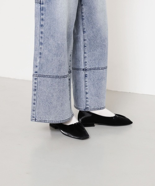 SENSE OF PLACE by URBAN RESEARCH(センスオブプレイスバイアーバンリサーチ)の「シャイニーギャザーフラットシューズ(パンプス・レディース・チャコールグレー/イエロー/ブラック・MEDIUM/SMALL/LARGE)」の21枚目の写真