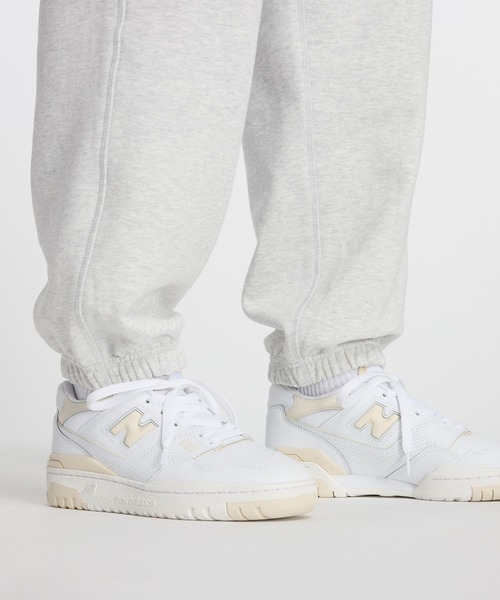 NEW BALANCE(ニューバランス)の「Athletics フレンチテリージョガー(スウェットパンツ・レディース・ヘザーグレー/ブラック/アイボリー・SMALL/MEDIUM/LARGE/X-LARGE)」の19枚目の写真