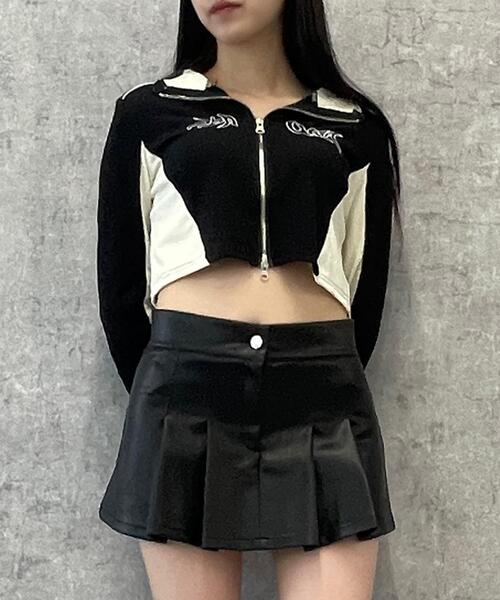 Figments（フィグメンツ）の「バイカーデザイントップス（Tシャツ/カットソー・レディース・ブラック・FREE）」の21枚目の写真