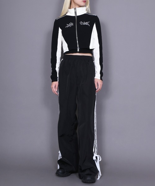 Figments（フィグメンツ）の「バイカーデザイントップス（Tシャツ/カットソー・レディース・ブラック・FREE）」の4枚目の写真