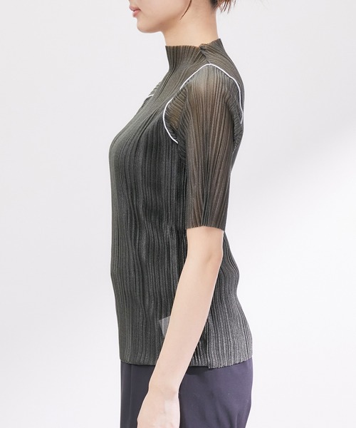 ROPE' PICNIC（ロペピクニック）の「シアープリーツプチハイネックカットトップス（Tシャツ/カットソー・レディース・オフホワイト/チャコールグレー/ブルー・38）」の13枚目の写真