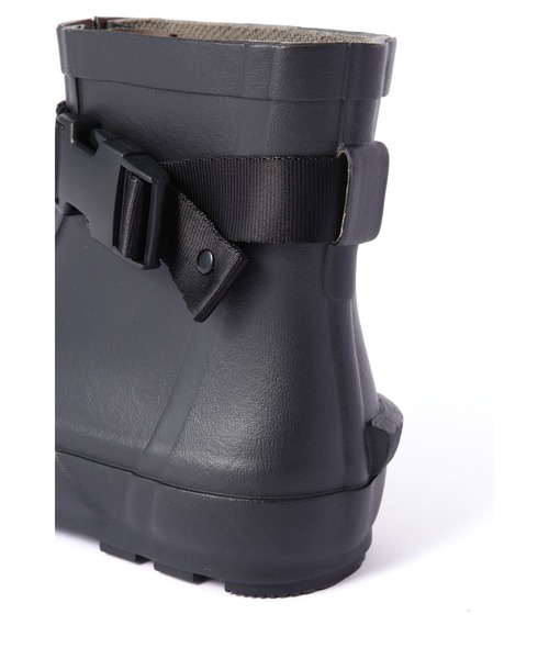 MHL.（エムエイチエル）の「MHL RUBBER RAINBOOT（レインシューズ・レディース・チャコール・25/24/23）」の6枚目の写真