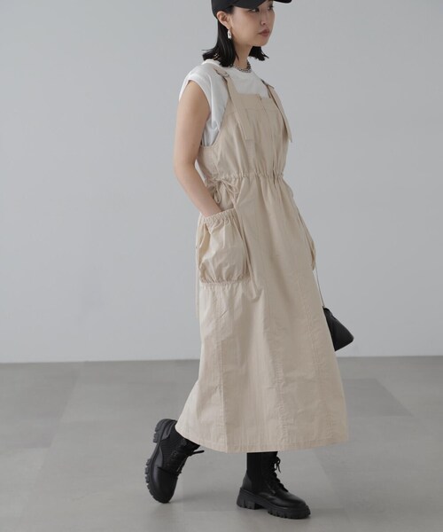 FREE'S MART(フリーズマート)の「フロントジップジャンパースカート(ワンピース・レディース・カーキ/ベージュ/ブラック・SMALL/MEDIUM)」の7枚目の写真