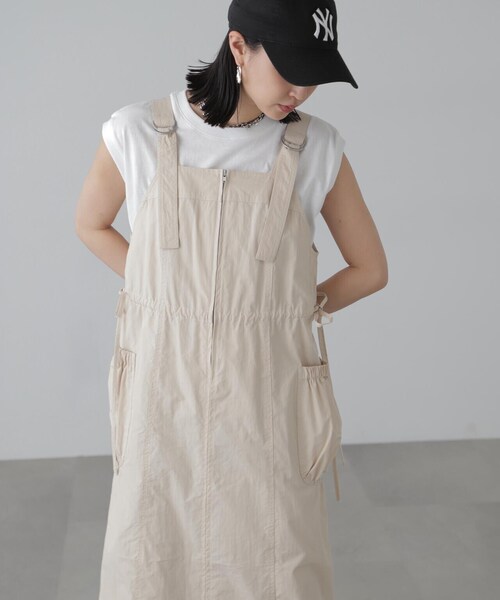 FREE'S MART(フリーズマート)の「フロントジップジャンパースカート(ワンピース・レディース・カーキ/ベージュ/ブラック・SMALL/MEDIUM)」の14枚目の写真