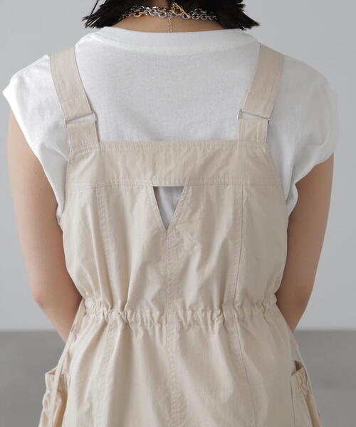 FREE'S MART(フリーズマート)の「フロントジップジャンパースカート(ワンピース・レディース・カーキ/ベージュ/ブラック・SMALL/MEDIUM)」の22枚目の写真