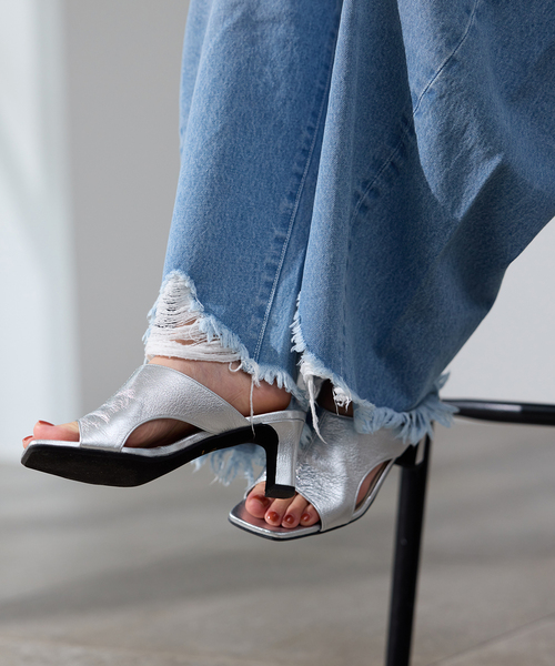 【atelier brugge/アトリエブルージュ】 CUTTING MULES：シューズ