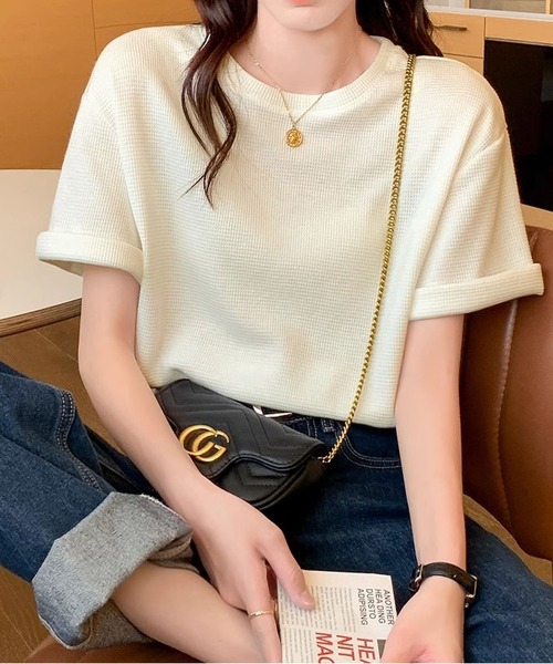 MAISON DE THERESE(メゾン ド テレーズ)の「クルーネックゆったり半袖Tシャツ(Tシャツ/カットソー・レディース・ホワイト/ブラック/アイボリー/カーキ・S/M/L)」の3枚目の写真
