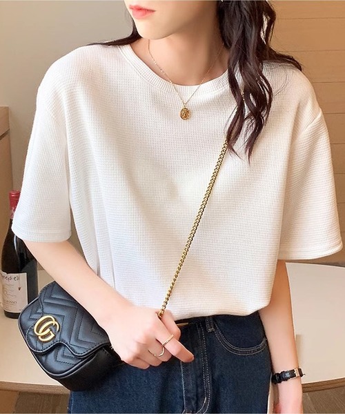 MAISON DE THERESE(メゾン ド テレーズ)の「クルーネックゆったり半袖Tシャツ(Tシャツ/カットソー・レディース・ホワイト/ブラック/アイボリー/カーキ・S/M/L)」の5枚目の写真