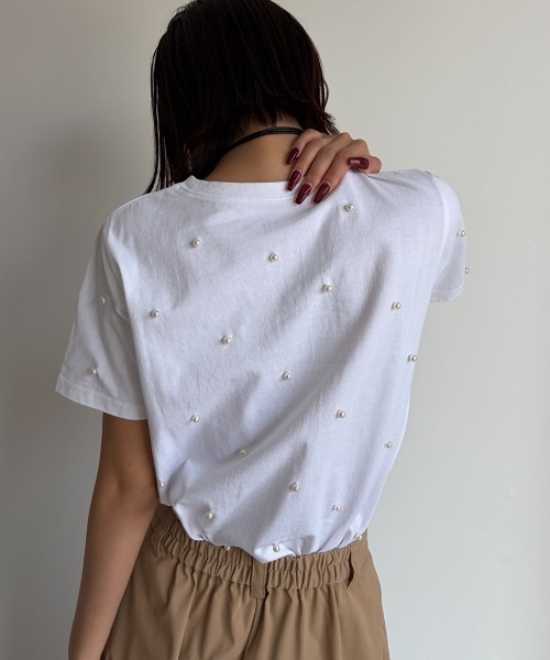 AIC.（エーアイシー）の「パール付きコンパクトTシャツ（Tシャツ/カットソー・レディース・オフホワイト/チャコールグレー・FREE）」の9枚目の写真
