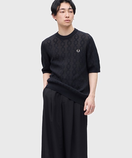 FRED PERRY(フレッドペリー)の「Open Knit T-Shirt(Tシャツ/カットソー・メンズ・ブラック・L/M)」の3枚目の写真