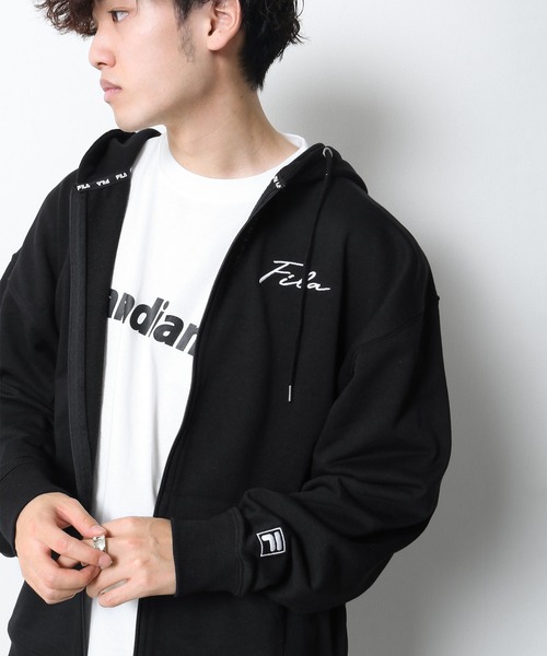 FILA フィラジップアップナイロンパーカー　ベスト　S フィラ FILA ベスト パーカー ジップアップ ロゴ 刺繍 L ピンク