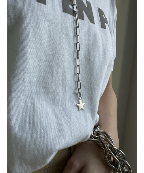 DouDou(ドゥドゥ)の「スターチャームマルチチェーンネックレス(ネックレス・レディース・シルバー/ゴールド・FREE)」の6枚目の写真