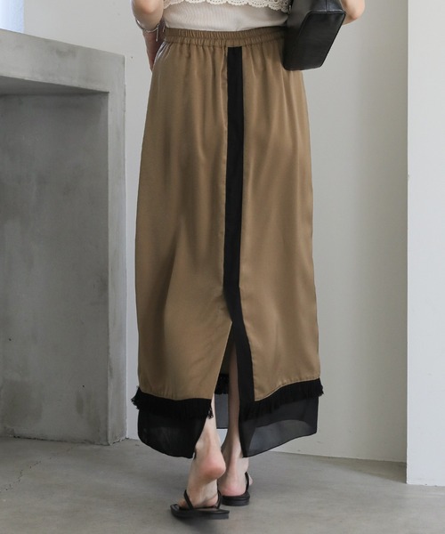select MOCA（セレクトモカ）の「裾シアーフリンジスカート（スカート・レディース・カーキ/ベージュ・MEDIUM/LARGE）」の2枚目の写真