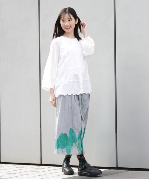 SUPER HAKKA（スーパーハッカ）の「エンブロイダリーレース×天竺ブラウスカーディガン（カーディガン/ボレロ・レディース・オレンジ/オフホワイト/ブラック・FREE）」の8枚目の写真