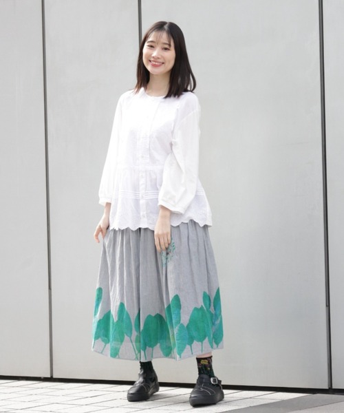 SUPER HAKKA（スーパーハッカ）の「エンブロイダリーレース×天竺ブラウスカーディガン（カーディガン/ボレロ・レディース・オレンジ/オフホワイト/ブラック・FREE）」の7枚目の写真