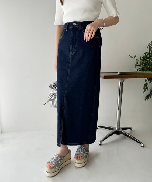 one after another NICE CLAUP(ワンアフターアナザーナイスクラップ)の「【OTONA NICE】ストレッチデニムスカート(デニムスカート・レディース・ブラック/ネイビー/ブルー・SMALL/MEDIUM/LARGE)」の1枚目の写真