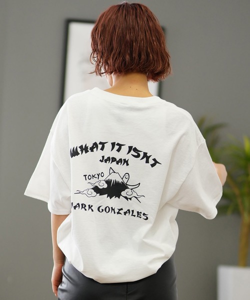 (What it isNt)ART BY MARKGONZALES(ワットイットイズント)の「【ムラサキスポーツ限定】(What it isNt)ART BY MARKGONZALES/ワット イット イズント マークゴンザレス オーバーサイズTシャツ 2H7-14564(Tシャツ/カットソー・レディース・ブラック/ホワイト・M/L/XL)」の7枚目の写真