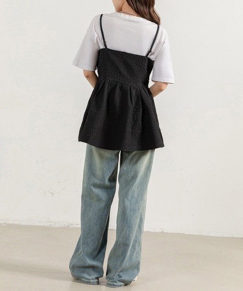 DAY CLOSET(デイ クローゼット)の「【アジャスター調節可】ふんわり感が今っぽい。 ジャガード ペプラム キャミソール レディース(キャミソール・レディース・ブラック/アイボリー/ライトブルー・S/M/L)」の8枚目の写真