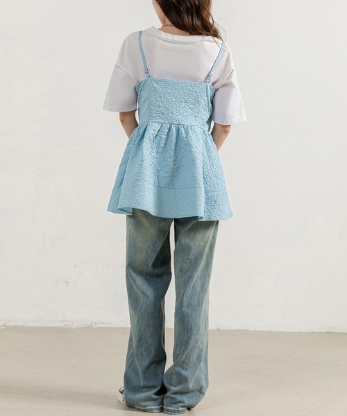 DAY CLOSET(デイ クローゼット)の「【アジャスター調節可】ふんわり感が今っぽい。 ジャガード ペプラム キャミソール レディース(キャミソール・レディース・ブラック/アイボリー/ライトブルー・S/M/L)」の4枚目の写真