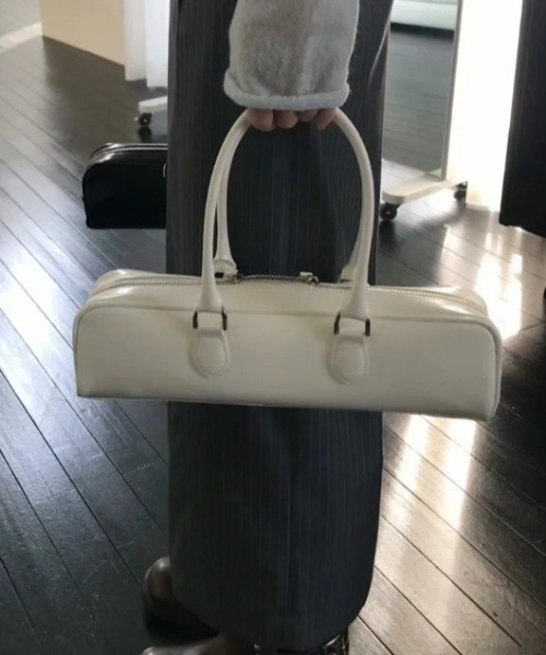 Vipoa（ヴィポア）の「square hand bag（ハンドバッグ・レディース・ホワイト/ブラック/ブルー・FREE）」の10枚目の写真