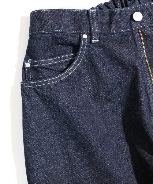 C.E.L.STORE（セルストア）の「tsuzuli / ツヅリ EZ DENIM 5P PANTS ONE WASH (UNISEX) TP2201 イージーデニムパンツ ワンウォッシュ（デニムパンツ・メンズ・インディゴブルー・2）」の8枚目の写真