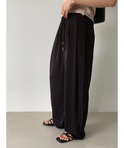 Didot.showroom（ディドット ショールーム）の「タックワイドリラックスパンツ（スウェットパンツ・レディース・アイボリー/ブラック/ベージュ・FREE）」の6枚目の写真