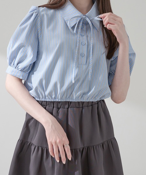 Ambre Neige(アンブルネージュ)の「ribbon stripe short shirt / リボンストライプショートシャツ(シャツ/ブラウス・レディース・ベビーピンク/ライトブルー・FREE)」の2枚目の写真