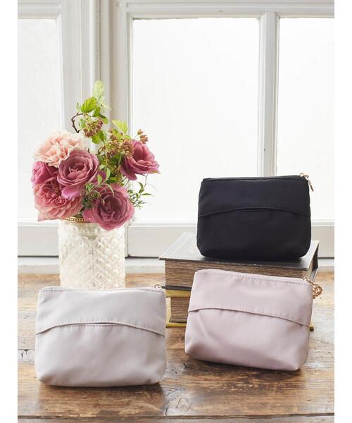 Maison de FLEUR（メゾンドフルール）の「サテンリボンティッシュケース（その他小物・レディース・ブラック/ピンク/ピンク系その他3・FREE）」の5枚目の写真