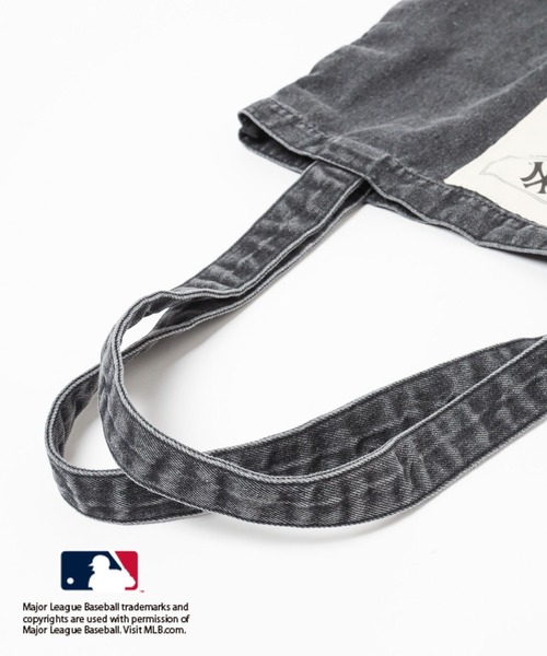 LEPSIM（レプシィム）の「MLB デニムトート　129687（トートバッグ・レディース・ブラック/アイボリー/ライトブルー・ONE SIZE）」の9枚目の写真
