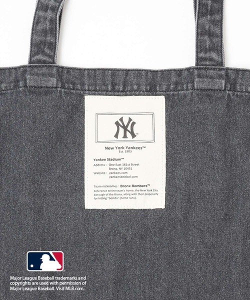 LEPSIM（レプシィム）の「MLB デニムトート　129687（トートバッグ・レディース・ブラック/アイボリー/ライトブルー・ONE SIZE）」の4枚目の写真