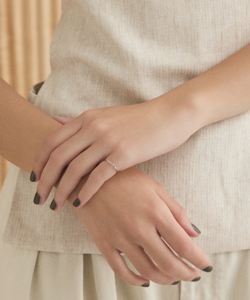 CENE（セネ）の「【CENE】セネ/ブロードツイストピンキーリング（リング・レディース・シルバー/ゴールド・1号/5号/3号）」の3枚目の写真