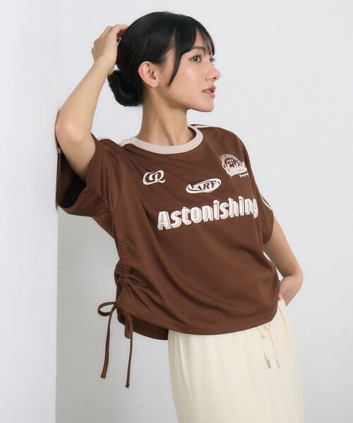 RETRO GIRL(レトロガール)の「ドロストスポーツTEE(Tシャツ/カットソー・レディース・ブラウン/オフホワイト/ブラック・FREE)」の21枚目の写真