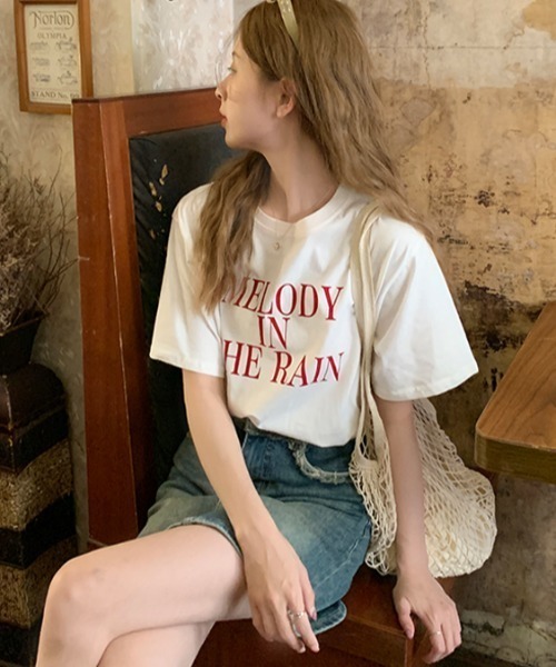 SHEENA（シーナ）の「綿100％、英字ロゴプリントＴシャツ（Tシャツ/カットソー・レディース・ホワイト×レッド/ホワイト×ブルー・M）」の13枚目の写真