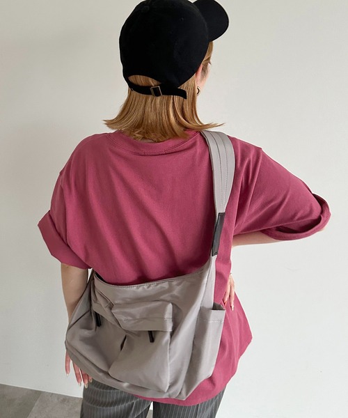 apres jour mignon(アプレジュールミニョン)の「【apres jour mignon SOIE】ユニセックスロゴアソートTシャツ【ZOZOTOWN限定アイテム】(Tシャツ/カットソー・レディース・ネイビー/イエロー/ピンク/オフホワイト・MEDIUM/X-LARGE)」の14枚目の写真