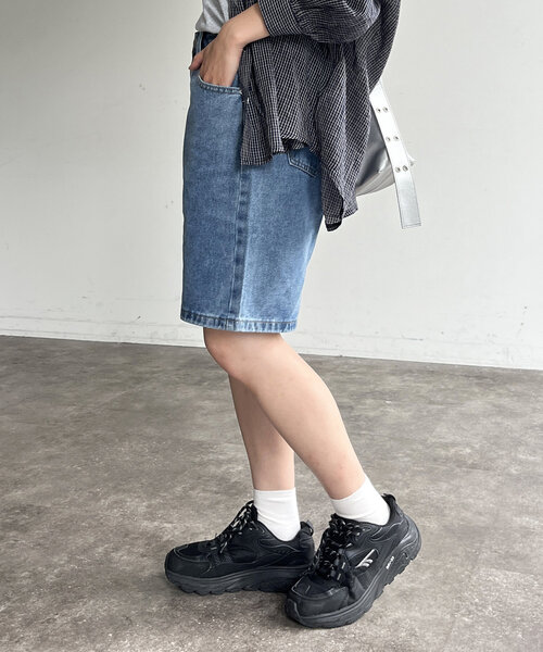 CPCM(シーピーシーエム)の「デニムバギーショーツ(デニムパンツ・レディース・ブルー・SMALL/MEDIUM)」の2枚目の写真