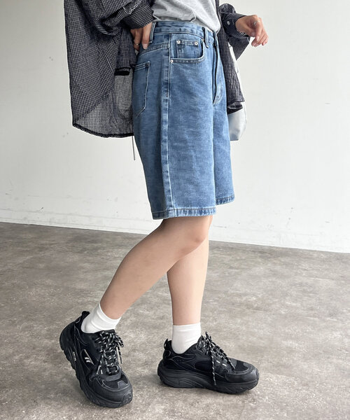 CPCM(シーピーシーエム)の「デニムバギーショーツ(デニムパンツ・レディース・ブルー・SMALL/MEDIUM)」の3枚目の写真